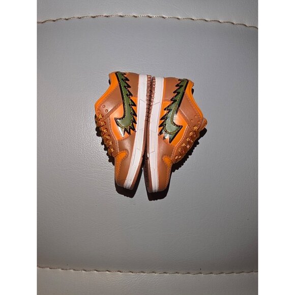 Mini Nike Grateful Dead Orange Dunks. (*Not a real shoe*) - Picture 1 of 4